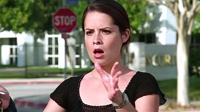 image de la news "C'était tordu" : 20 ans après la fin de Charmed, cette actrice revient sur ce sujet qui a longtemps fait réagir les fans de la série culte