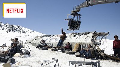 image de la news "C'est comme y retourner" : 36 minutes exclusives dans les coulisses du plus gros succès Netflix de l'année