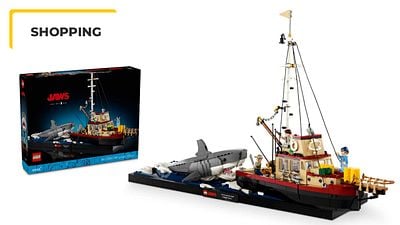 image de la news Les Dents de la Mer : le requin de Spielberg s'expose dans un LEGO collector à croquer