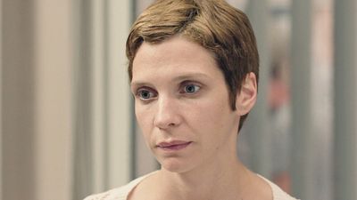 image de la news Plus belle la vie : avez-vous remarqué cette incohérence autour du personnage de Léa Nebout dans la nouvelle intrigue ?