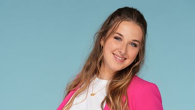 image de la news Star Academy 2023 (portrait) : qui est Héléna, la timide Belge qui chantait en cachette ? Instagram, parcours... Toutes les infos !