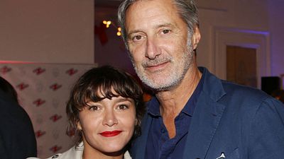 image de la news Antoine de Caunes annonce le décès de son ex-femme Gaëlle Royer, Emma de Caunes “anéantie”