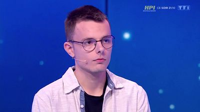 image de la news Nos pronostics étaient bons ! Voici quelle star se cachait derrière l’étoile mystérieuse de mai (Les 12 Coups de midi)