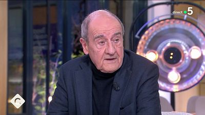 image de la news Changement de dernière minute dans C à vous, Pierre Lescure supprimé !