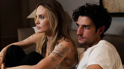 image de la news C'est l'un des films français les plus attendus de 2026 ! La bande-annonce de Coutures avec Angelina Jolie est tombée