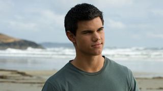 image de la news Taylor Lautner devient pilote d'avion  !