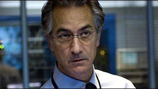 image de la news David Strathairn dans "Alphas" ?