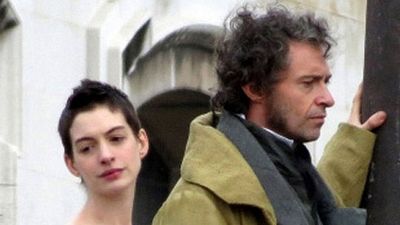image de la news Anne Hathaway et Hugh Jackman sur le tournage des "Misérables" ! [PHOTOS]