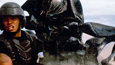 image de la news Un reboot/remake de "Starship Troopers" moins violent et moins drôle ?