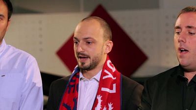 image de la news Qui compose les chansons des supporters de foot ?