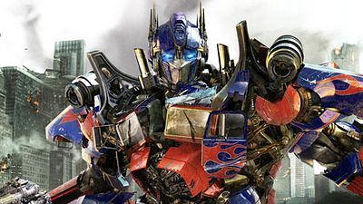 image de la news "Transformers" : Optimus Prime partage ses souvenirs sur Facebook