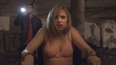 image de la news It Follows : une bande-annonce intrigante