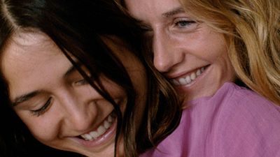 image de la news Bande-annonce La Belle saison : Cécile de France et Izïa Higelin s'aiment devant la caméra de Catherine Corsini