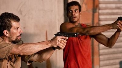 image de la news Bande-annonce Rio Siege : chasse à l'homme mortelle dans la favela la plus dangereuse du monde !