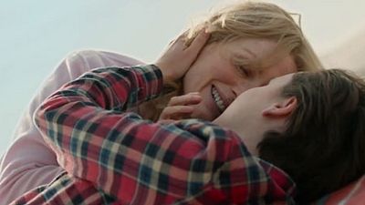 image de la news Freeheld : Julianne Moore amoureuse d'Ellen Page dans la bande-annonce