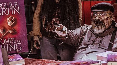 image de la news Quand Game of Thrones rencontre Z Nation : George RR Martin est un zombie !