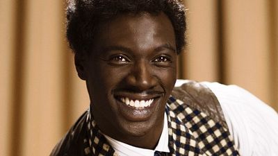 image de la news Bande-annonce du biopic Chocolat : Omar Sy fait le clown mais pas que...