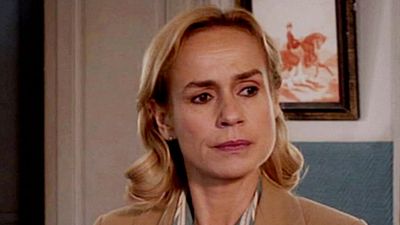 image de la news Ce soir sur France 3 : le téléfilm inédit Elles... Les filles du Plessis avec Sandrine Bonnaire