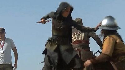 image de la news Assassin’s Creed : Michael Fassbender et le réalisateur dévoilent les coulisses du tournage