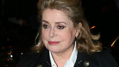 image de la news Catherine Deneuve : une chanson en duo avec un ancien candidat de The Voice !