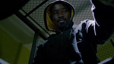 image de la news Comic Con Paris - Luke Cage : retour sur la scène du costume old school