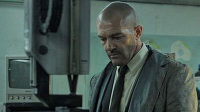 image de la news Antonio Banderas jouera Gianni Versace pour Bille August