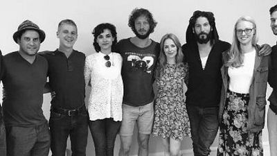 image de la news The Punisher : Frank Castle pose avec le casting !