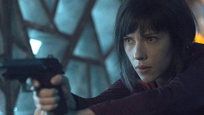 image de la news Ghost in the Shell : Scarlett Johansson est incontrôlable dans la bande-annonce finale