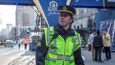 image de la news 10 vidéos de Traque à Boston : retour sur les attentats avec Mark Wahlberg et Peter Berg