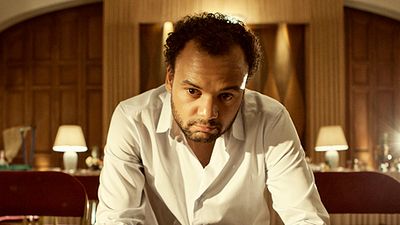 image de la news Nos futurs : Fabrice Eboué développe une série pour France 2