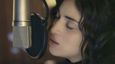 image de la news Ce qui nous lie : Découvrez la chanson originale signée Camélia Jordana & Cédric Klapisch