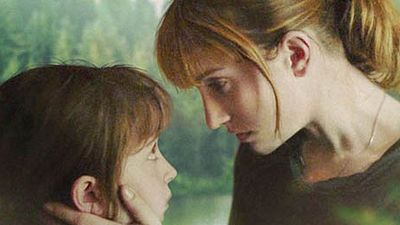 image de la news Bande-annonce Barrage : relations mère-fille tendues entre Isabelle Huppert et Lolita Chammah