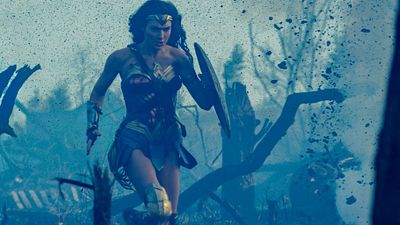 image de la news Gal Gadot a joué des répliques de Pulp Fiction pour le casting de Wonder Woman et a été très émue par la première scène de bataille