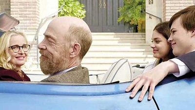 image de la news Bande-annonce The Bachelors : J.K. Simmons reprend goût à la vie grâce à Julie Delpy