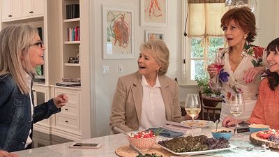 image de la news Bande-annonce Le Book Club : Diane Keaton et Jane Fonda pimentent leur vie sexuelle grâce à 50 nuances de Grey