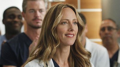 image de la news Grey's Anatomy : Kim Raver alias Teddy reviendra à plein temps dans la saison 15