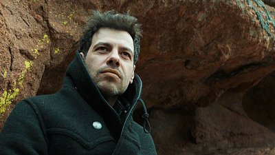 image de la news Bande-annonce Paul Sanchez est revenu : Laurent Lafitte criminel insaisissable dans un thriller faisant écho à la tuerie de Nantes