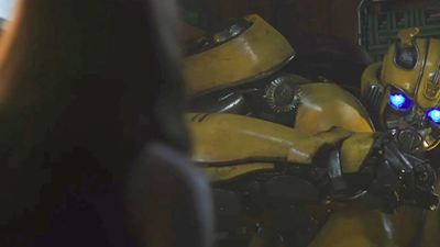 Bumblebee : le spin-off de Transformers se dévoile dans une première bande-annonce  