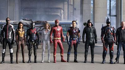 image de la news DC's Legends of Tomorrow Saison 3 : les super-héros sont de retour sur CStar