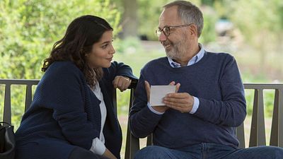 image de la news Bande-annonce Un homme pressé : Leïla Bekhti aide Fabrice Luchini à se reconstruire après un AVC