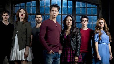 image de la news Strangers : le créateur de Teen Wolf et Esprits Criminels développe une nouvelle série mystérieuse