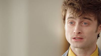 Daniel Radcliffe : l'ex-Harry Potter parle à Dieu dans la bande-annonce de sa série Miracle Workers