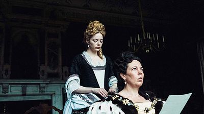 image de la news Extraits La Favorite : guerre de pouvoir entre Emma Stone et Rachel Weisz