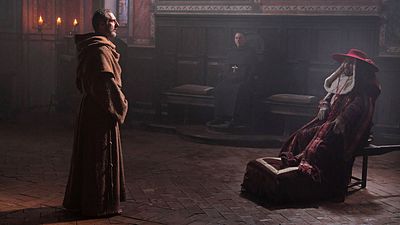 image de la news Le Nom de la Rose : on était à Rome sur le tournage de la série adaptée d'Umberto Eco avec John Turturro