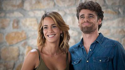 image de la news Alice Belaïdi et Arthur Dupont : "Victor et Célia est une vraie comédie sociale et romantique"