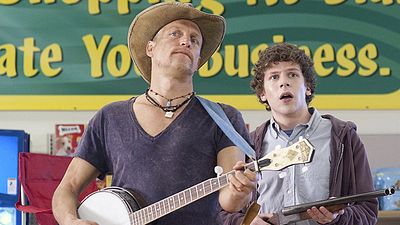 image de la news Bande-annonce Retour à Zombieland : Emma Stone et Woody Harrelson investissent la Maison Blanche !