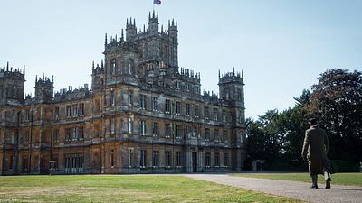 image de la news Downton Abbey : et si vous passiez une nuit dans le célèbre château ?