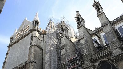 image de la news L'incendie de Notre-Dame de Paris en série façon Chernobyl