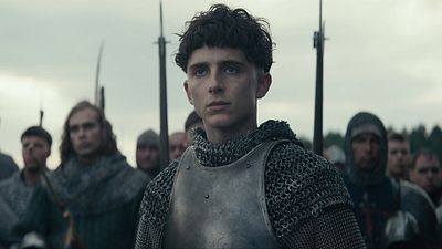 image de la news Le Roi sur Netflix : Timothée Chalamet et Robert Pattinson fédèrent les abonnés