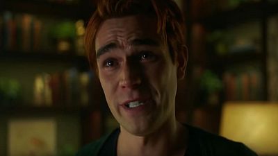 image de la news Riverdale saison 4 : Archie en larmes dans le teaser de l'épisode 8